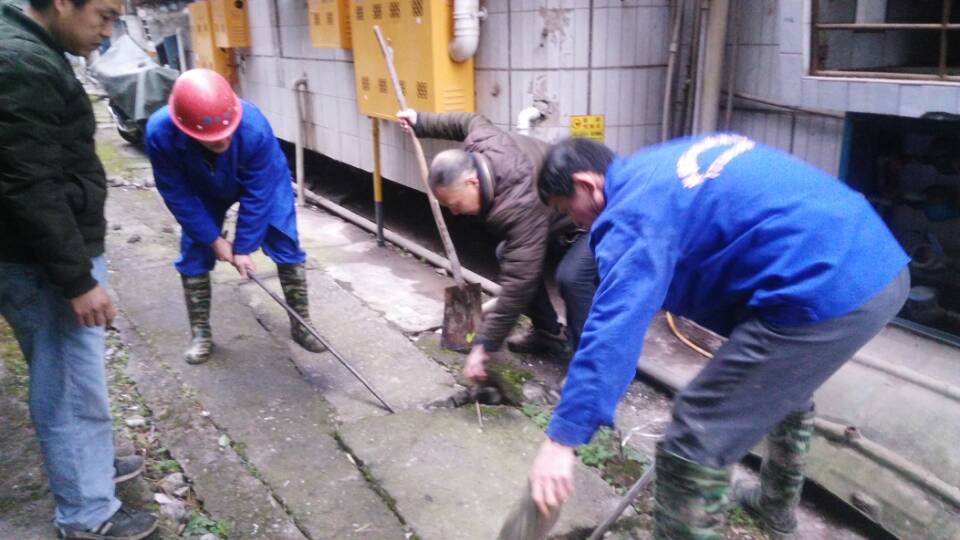 青湖路街道清掏化粪池、管道疏通一站式服务<高效><技术><可靠>